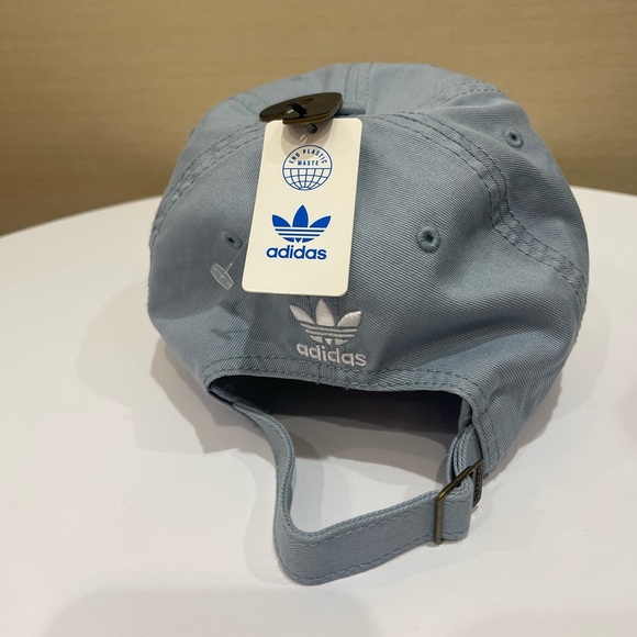 New With Tags Adidas Pastel Blue Hat - Picture 2 of 3